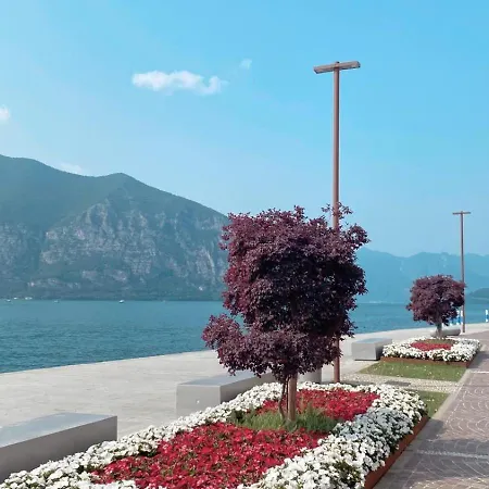 Armonia Lakefront Boutique - The Only New On And Historic Town Center 4*